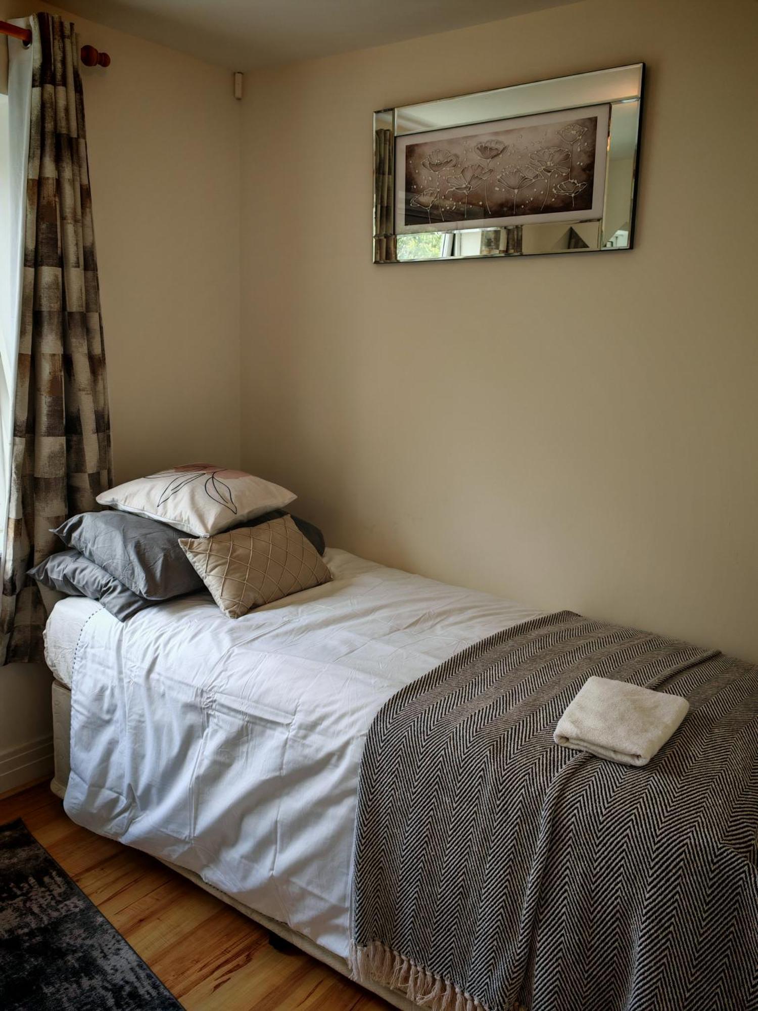 Spacious & Cosy Double And Single Bedrooms Close To Hendon & Colindale Tube Stations Εξωτερικό φωτογραφία