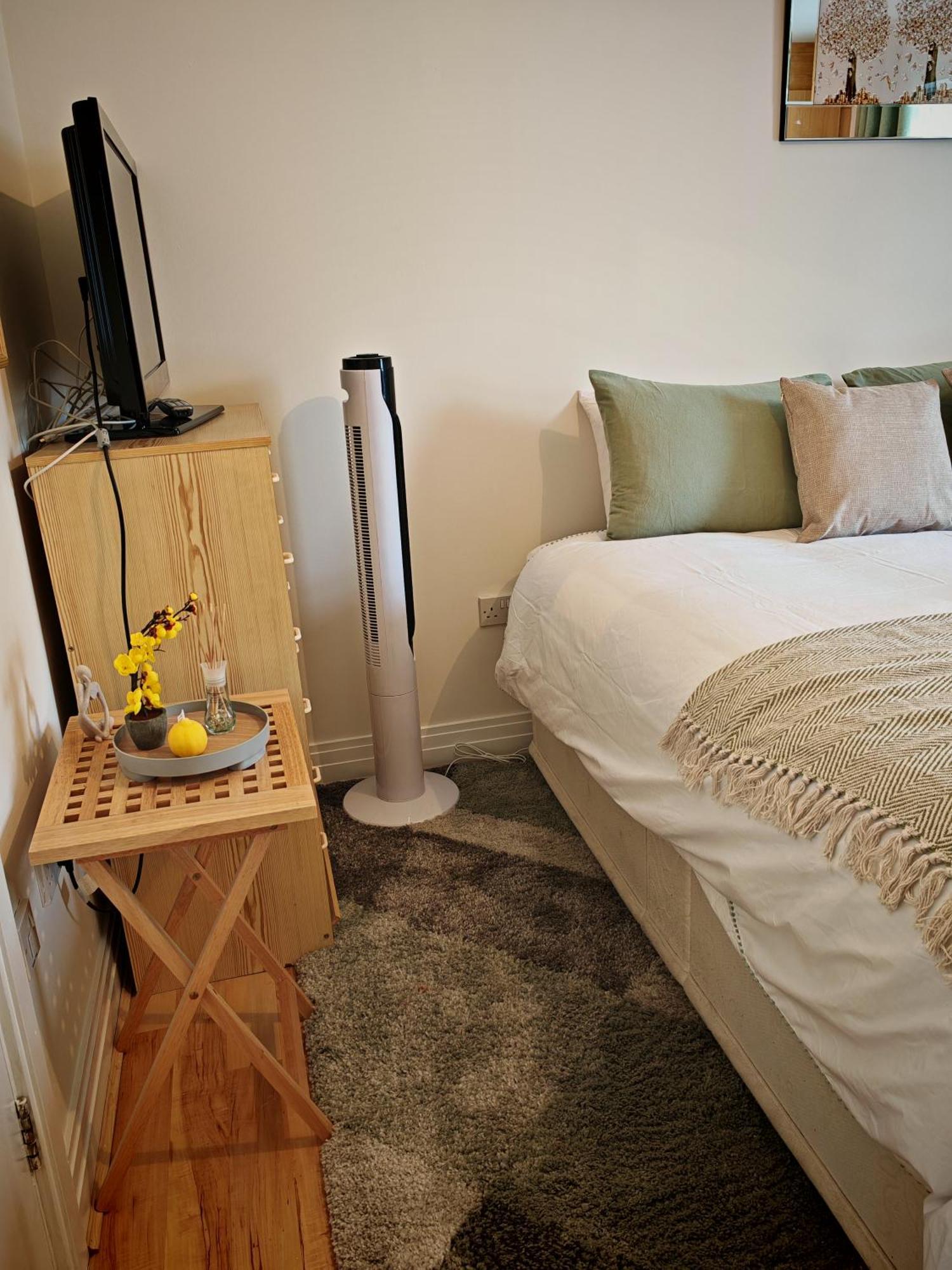 Spacious & Cosy Double And Single Bedrooms Close To Hendon & Colindale Tube Stations Εξωτερικό φωτογραφία